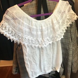 TOBI OFF THE SHOULDER WHITE TOP